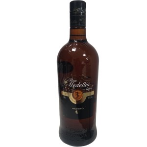 Medellin 3 Years Old Añejo 1L