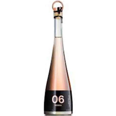 06 Vodka Rose Provence By Comte De Grasse 70cl